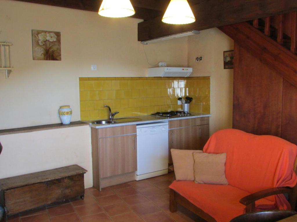 Una cocina o zona de cocina en Can Bonada