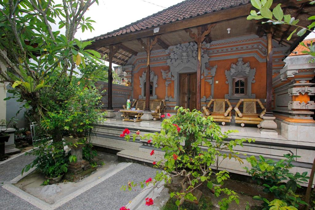 Zahrada ubytování Koming House