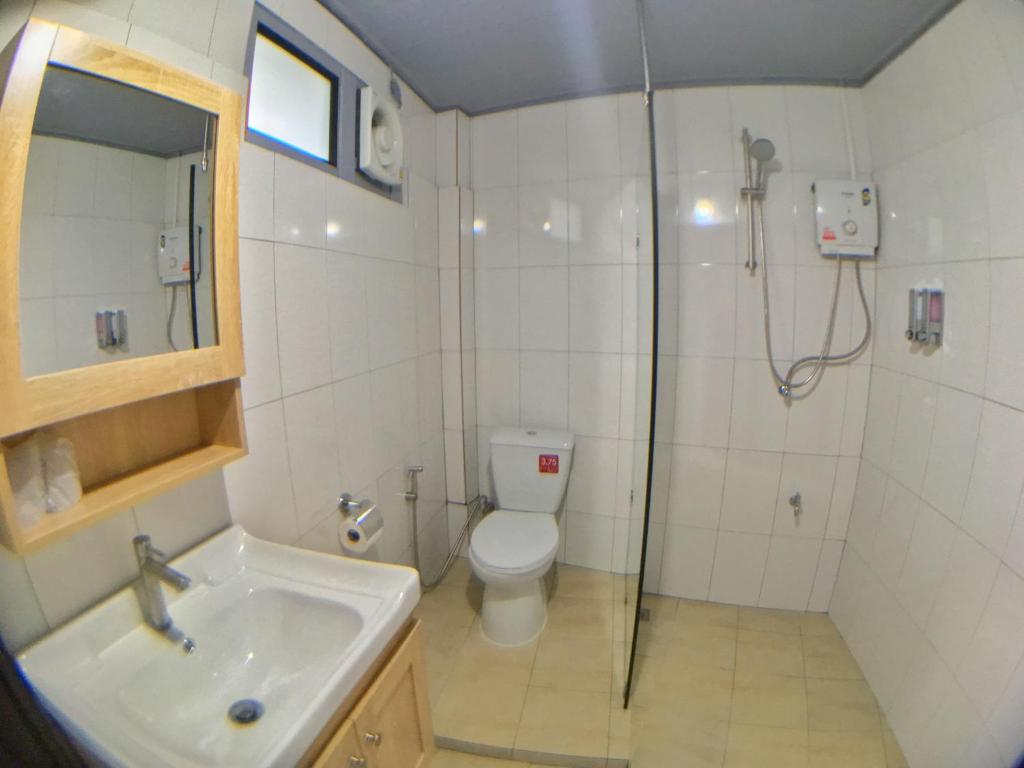 Koupelna v ubytování Srichada Hotel Khaolak - SHA Extra Plus