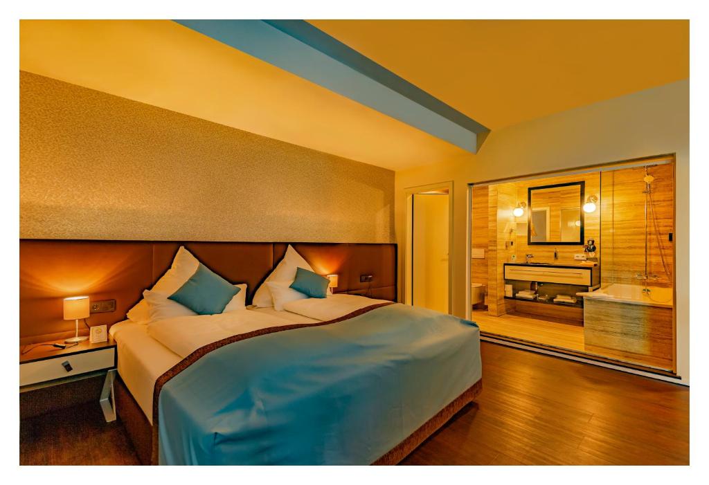 Trip Inn Conference Hotel & Suites - Quadruple Room