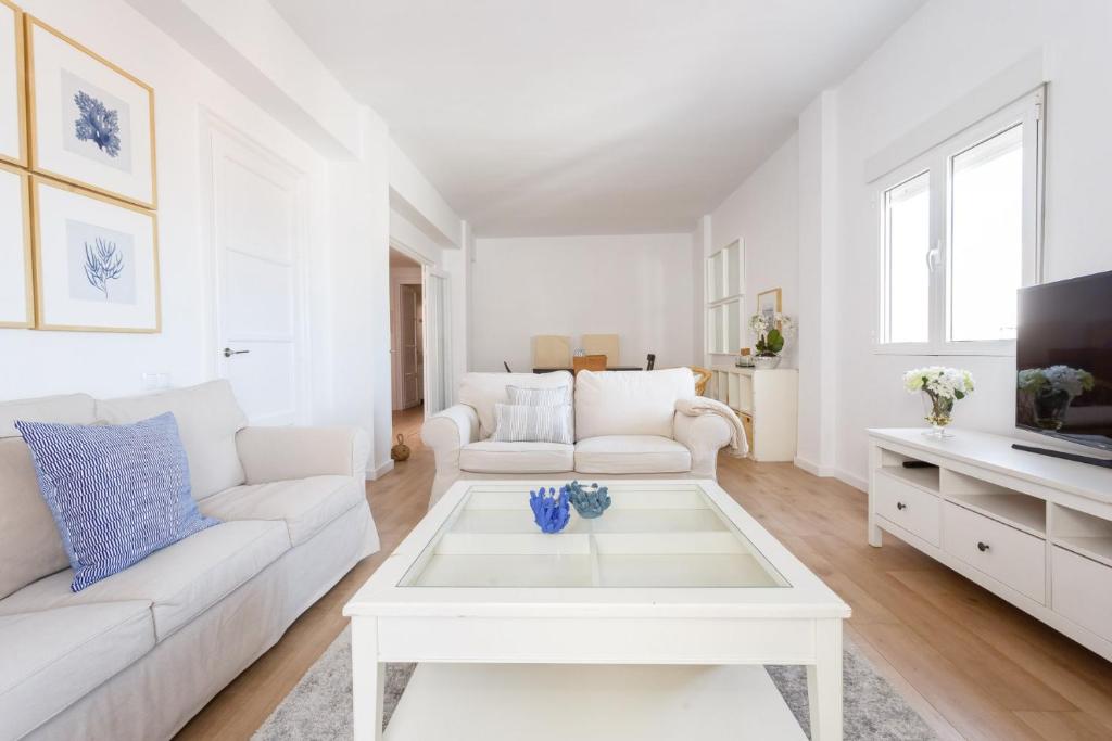 Posedenie v ubytovaní FARO Family Home by Cadiz4Rentals
