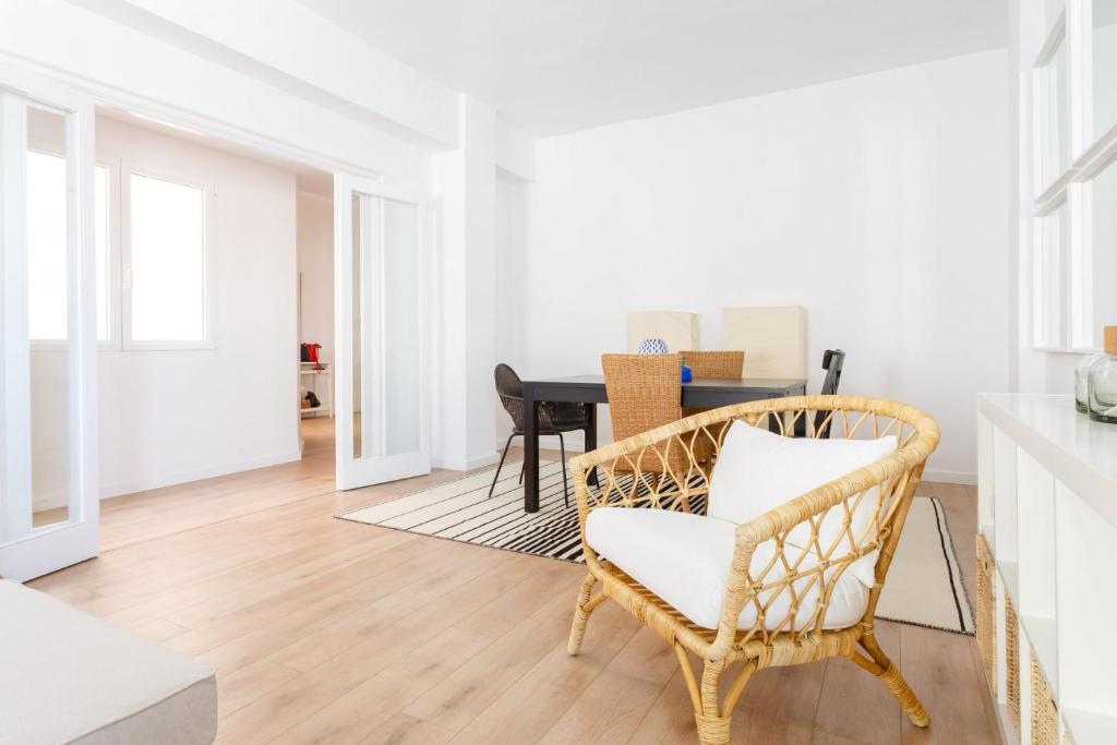 Posedenie v ubytovaní FARO Family Home by Cadiz4Rentals