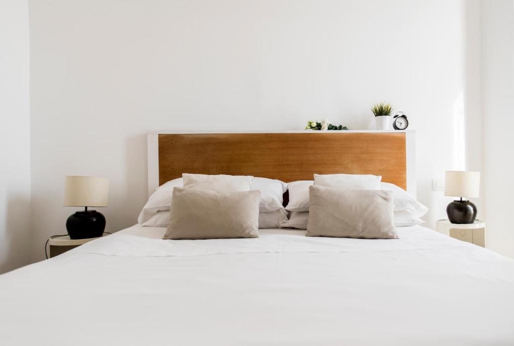 Agora Apartments - 11