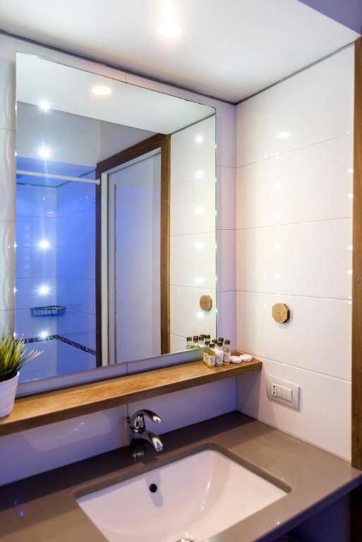 Agora Apartments - 3