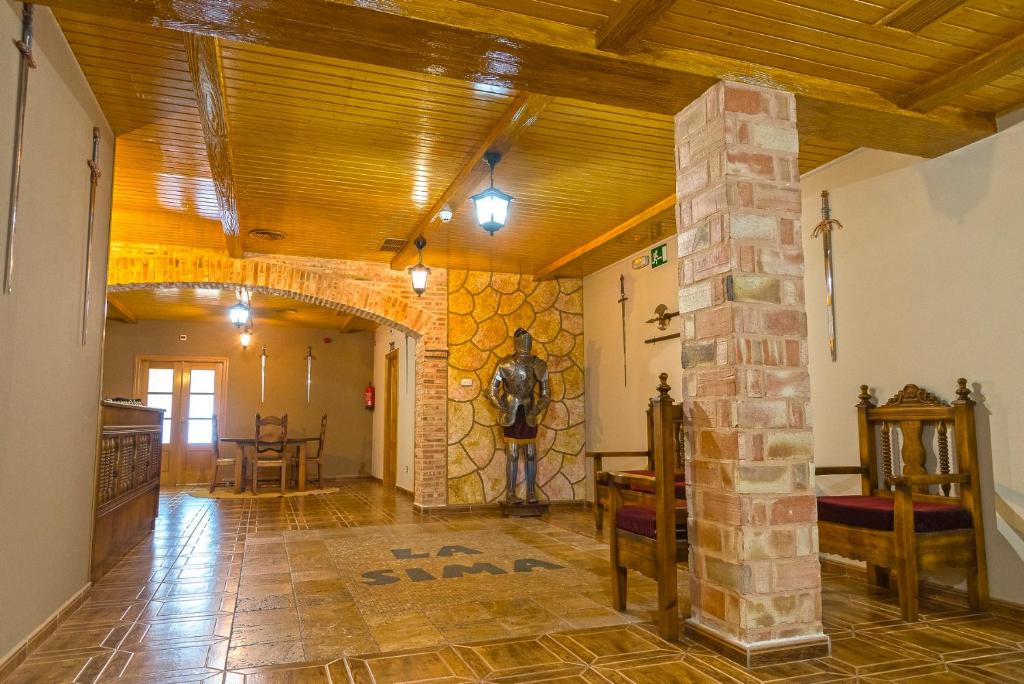 Fotografia z galérie ubytovania Hotel-Restaurante La Sima v destinácii Castillo de Garcimuñoz