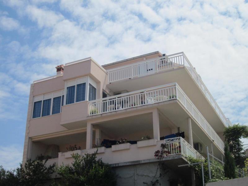 Balkón alebo terasa v ubytovaní Apartment in Hvar town with sea view, terrace, air conditioning, Wi-Fi (3666-4)