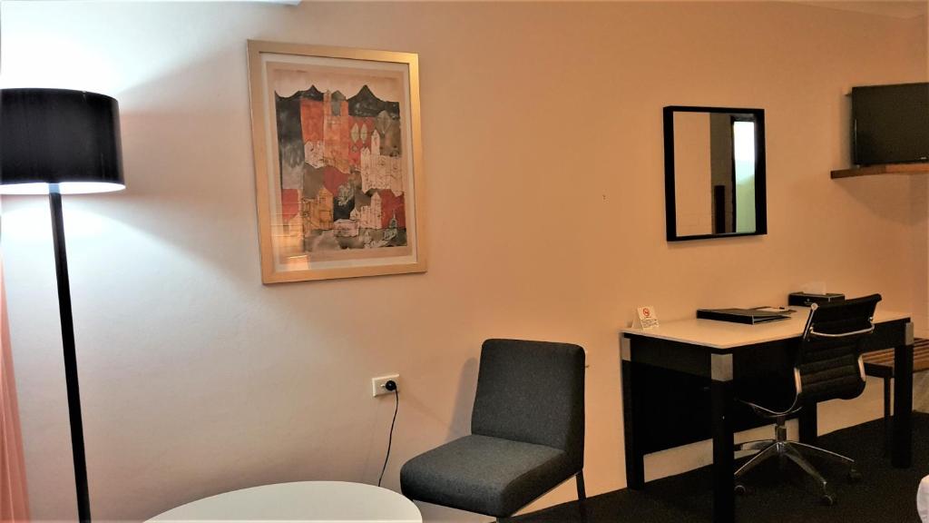 Hibiscus Lakeside Motel - Triple Salle Standard