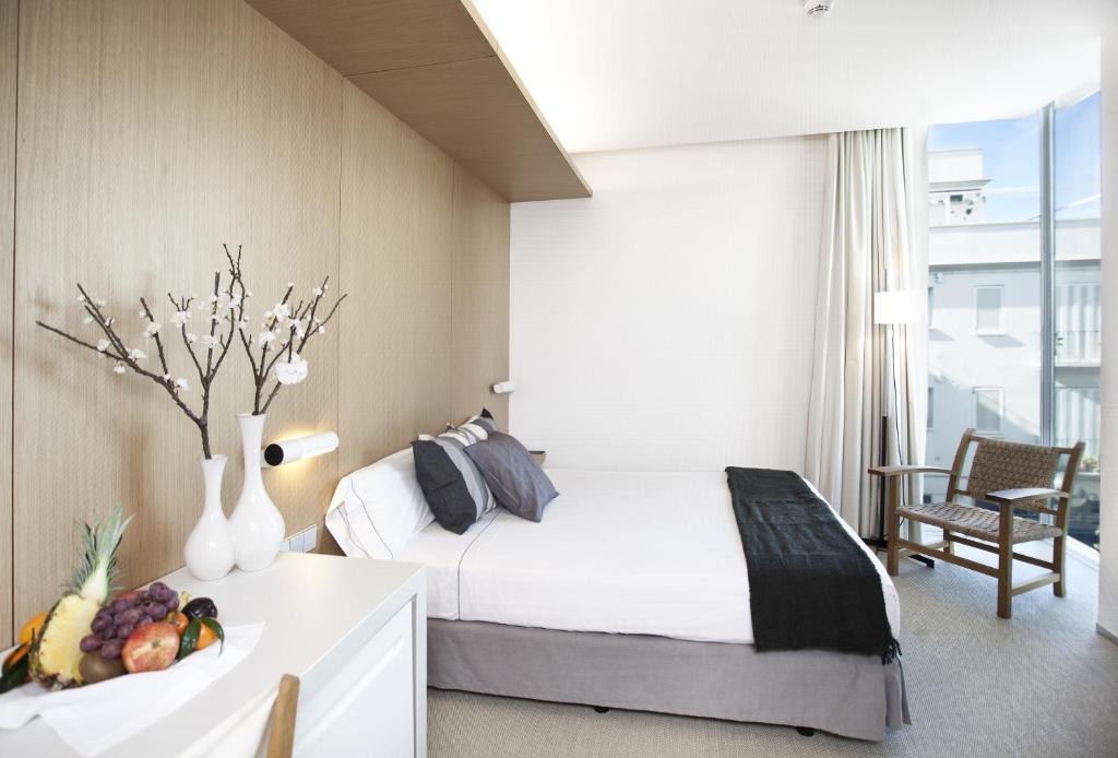 Alenti Sitges Hotel & Restaurant, Sitges – Bijgewerkte ...
