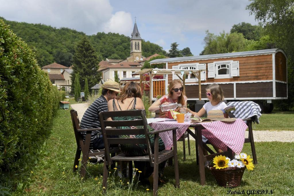 Logis Hôtel le Relais - Caravan