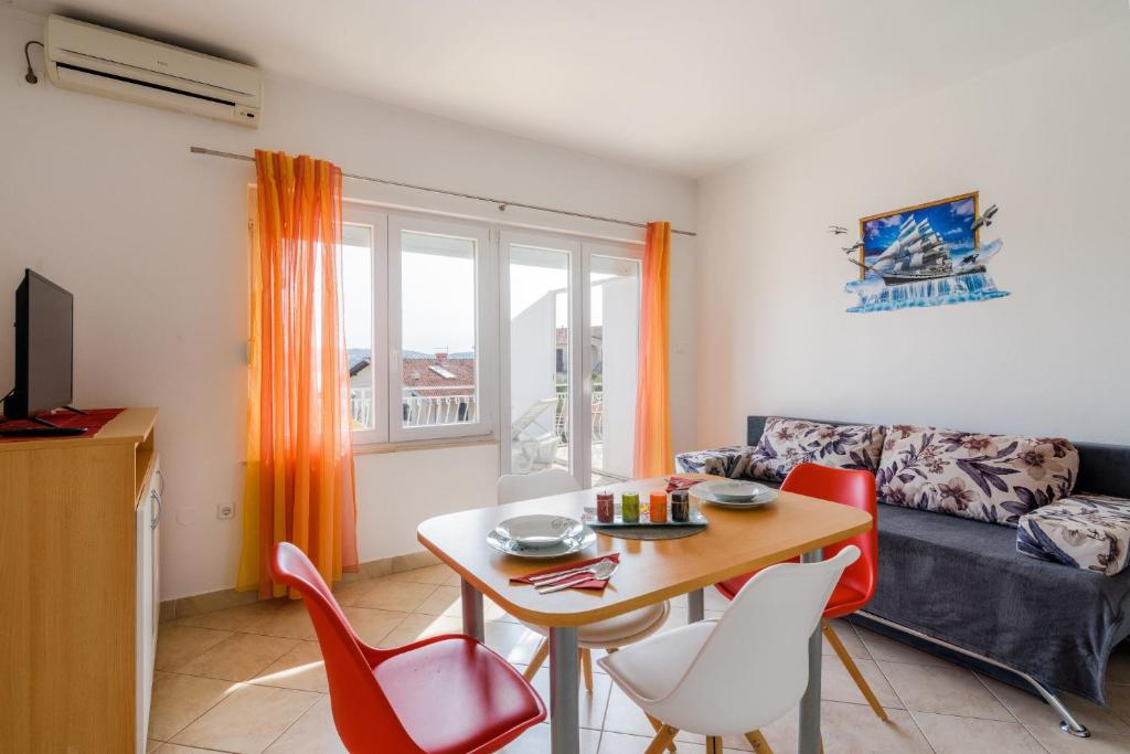 Posezení v ubytování La Bodega Apartments