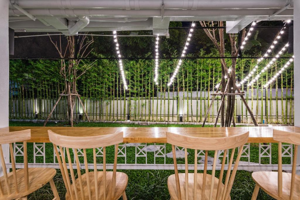 Your Space Hotel Prasingh - Resim 12