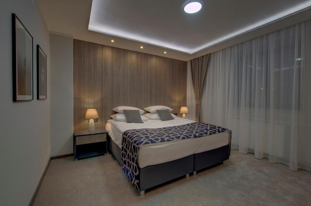 Hotel Zlatna Žita - Suite Con Balcón