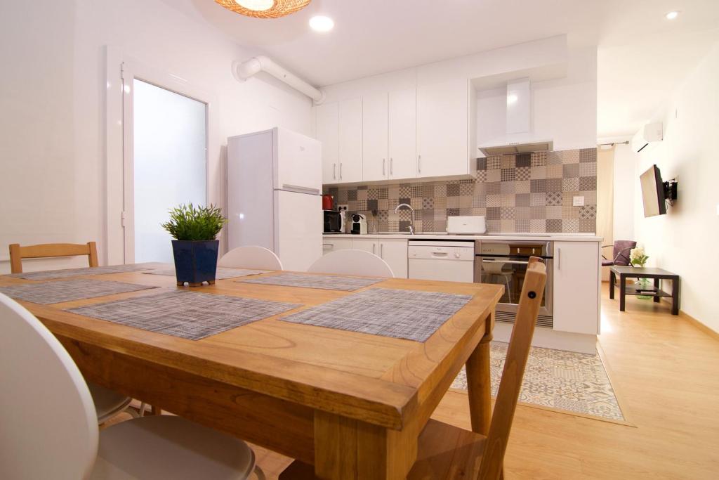 Kuchyň nebo kuchyňský kout v ubytování Apartaments IXA