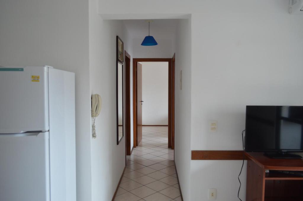  Apartamento nos Ingleses. Ótima Localização