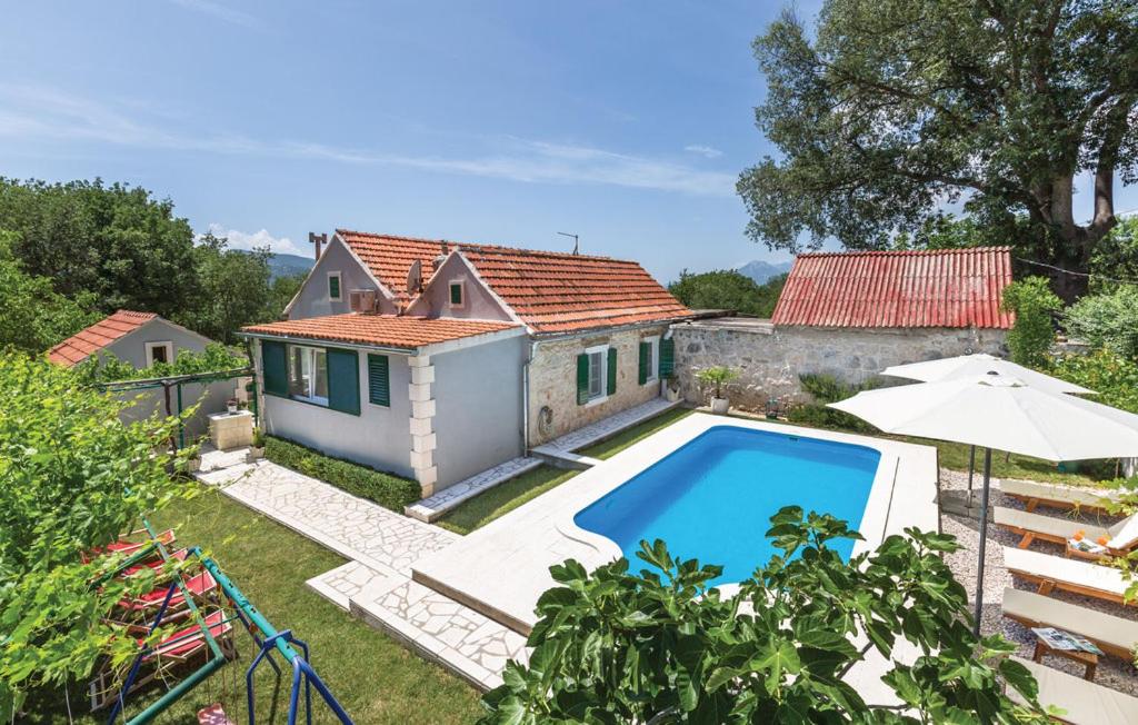 Vista de la piscina de Holiday Home Zezevica - Heated Pool o alrededores