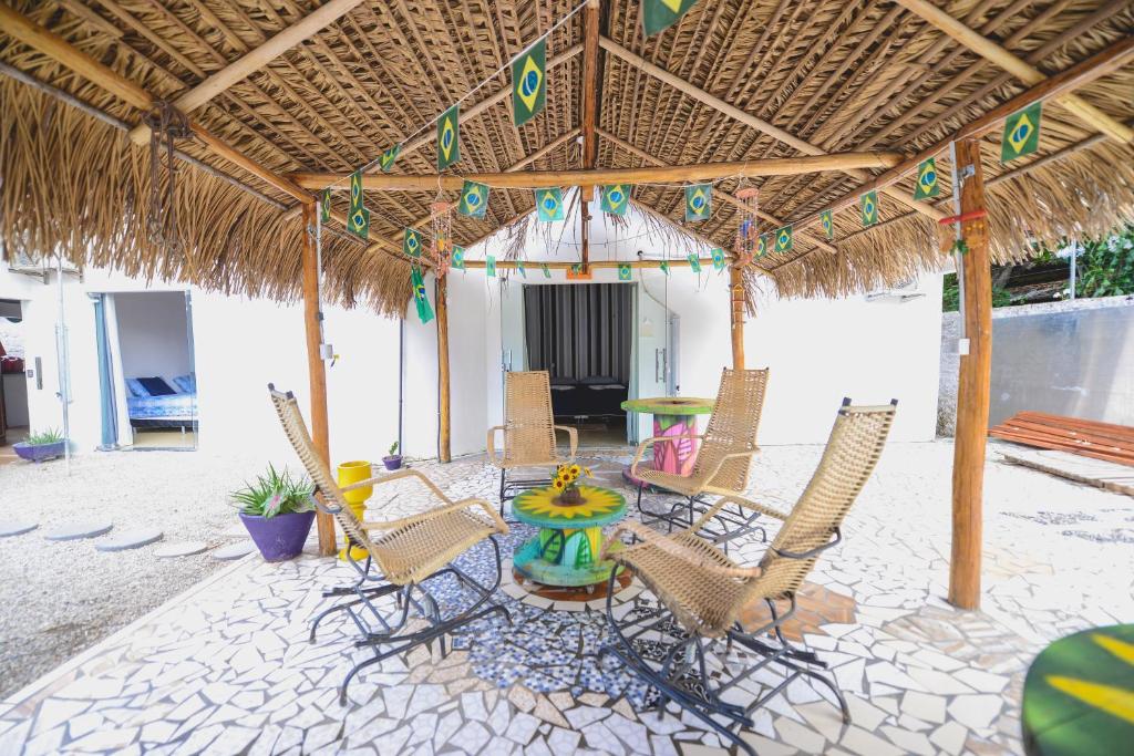 Hotel Hostel Caçari  Hotel Hostel Caçari