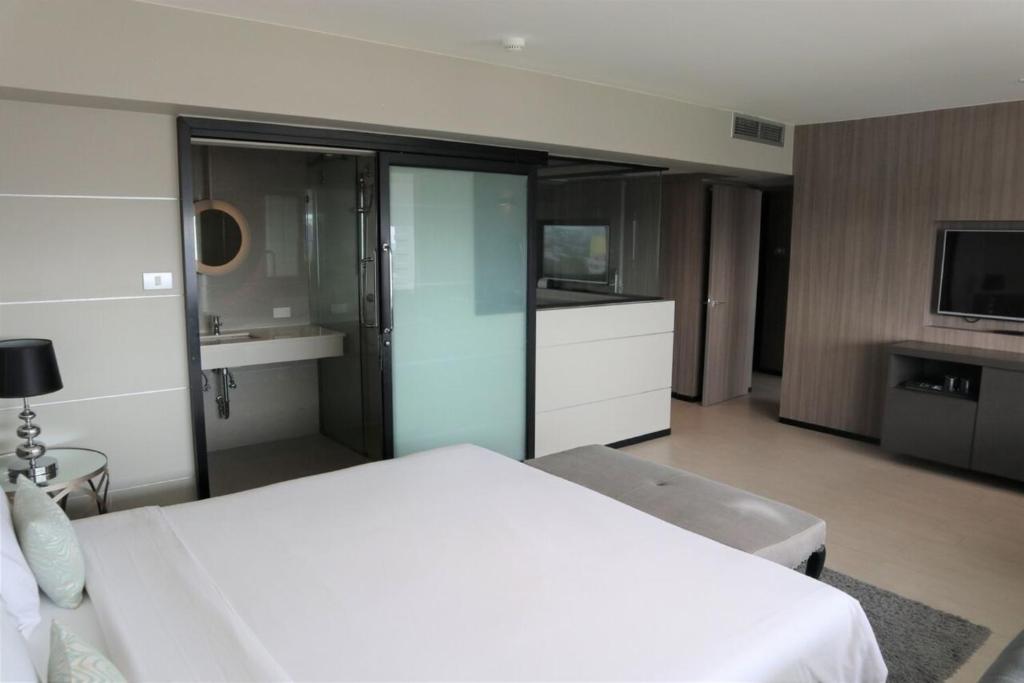 Pearl Hotel Phuket - Resim 18