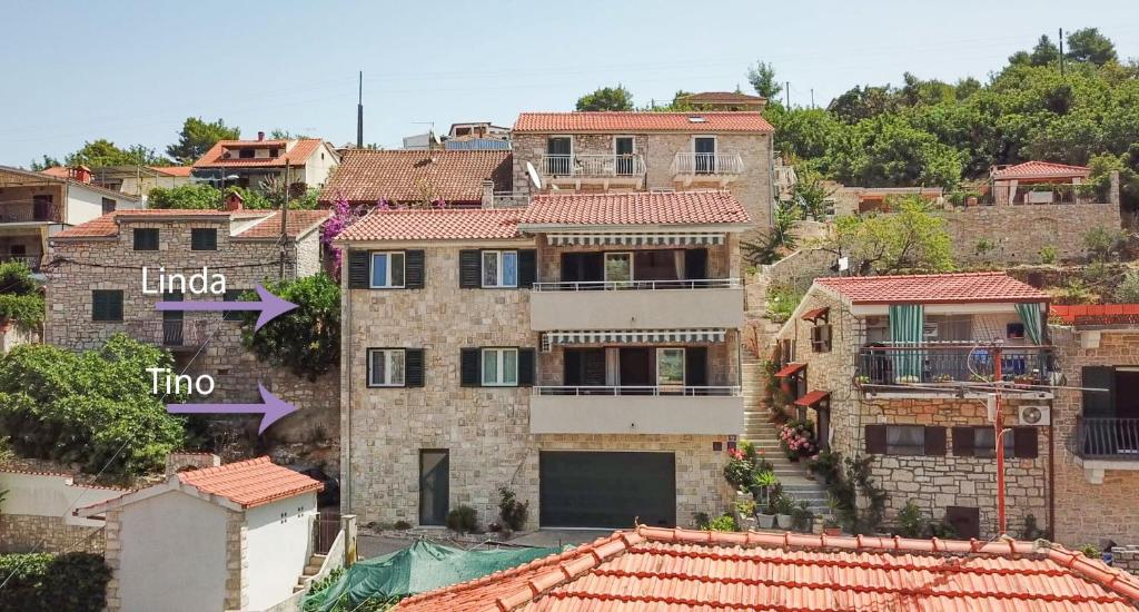 Budova, kde se apartmán nachází