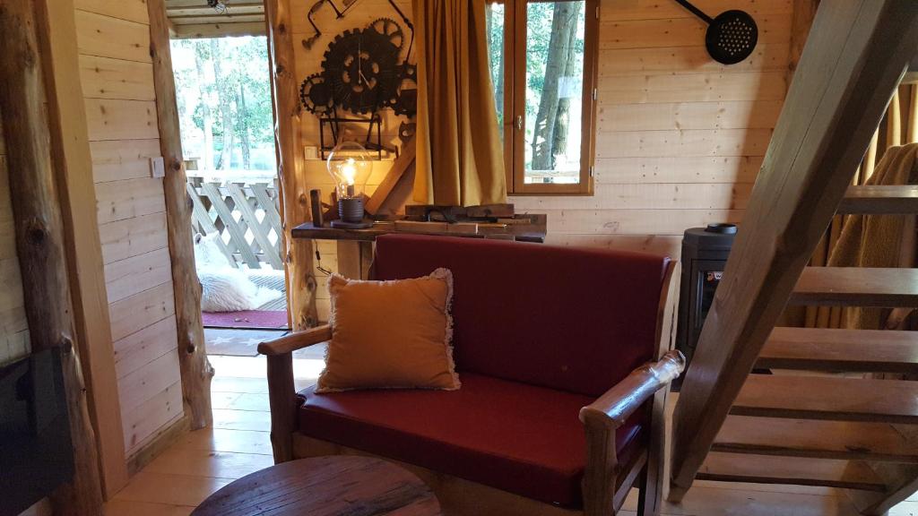 Posezení v ubytování Etangs du Moulin