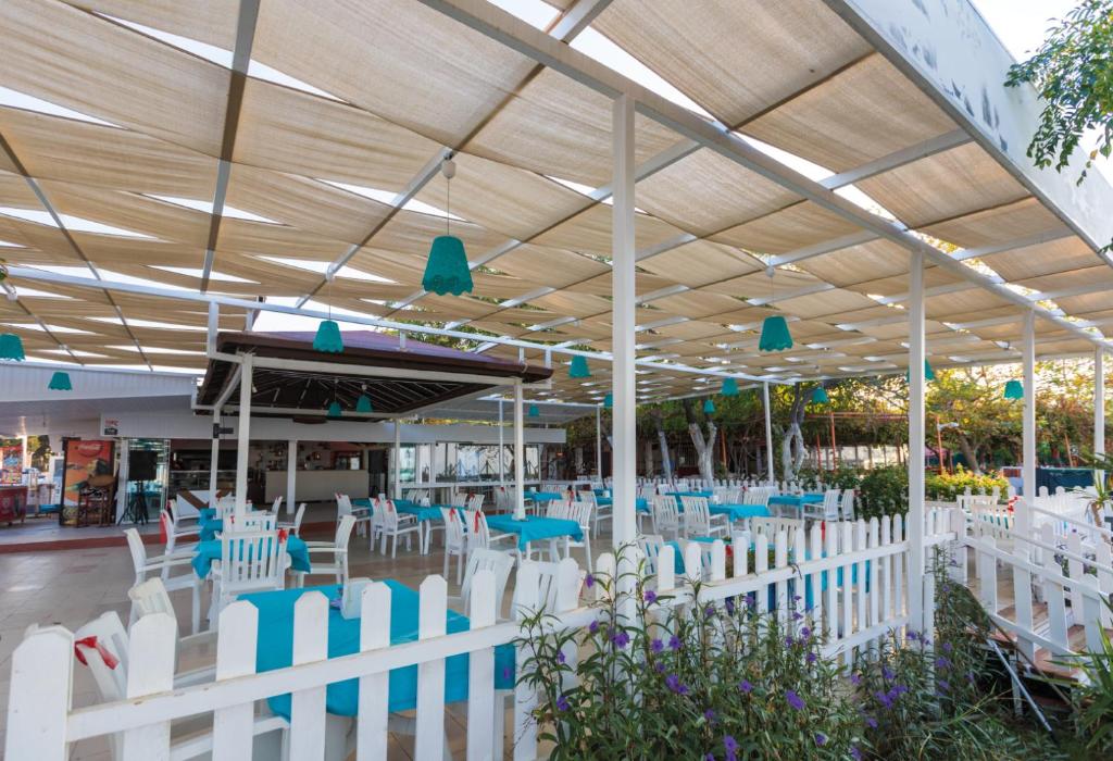 Restaurace v ubytování Helios Hotel