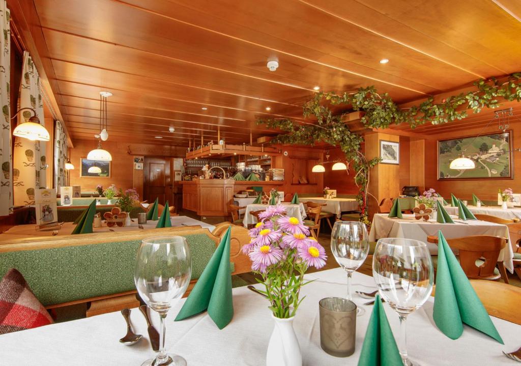 Restaurace v ubytování Landgasthof Adler