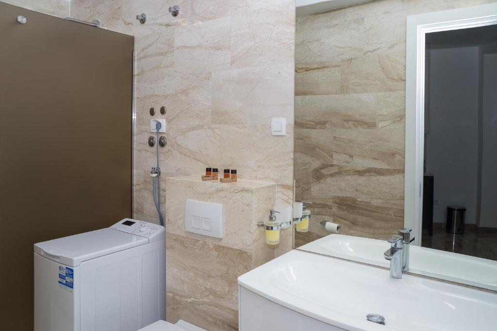 Apartments Menuet - 19