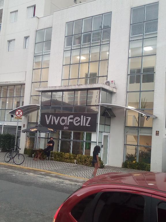  Pé na areia + wifi + Netflix