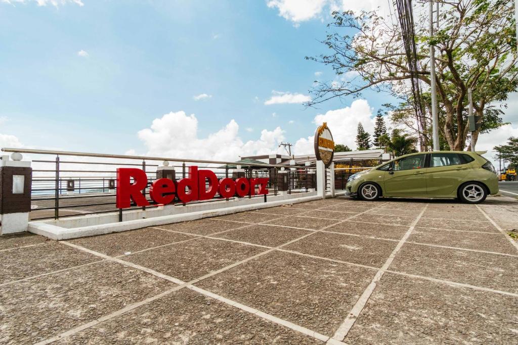 Fotografie z fotogalerie ubytování RedDoorz Plus at The Ridge Tagaytay v destinaci Tagaytay