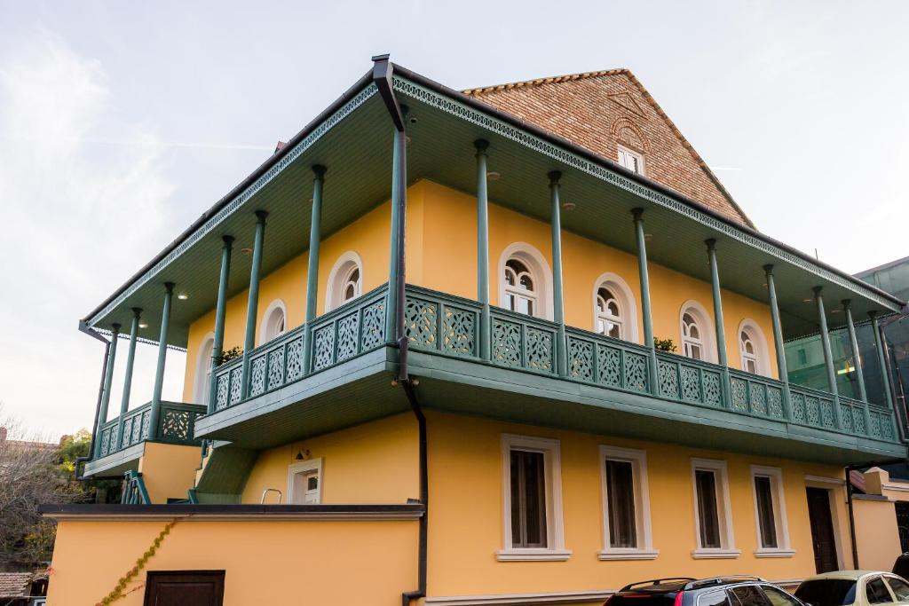 Budova, kde se aparthotel nachází