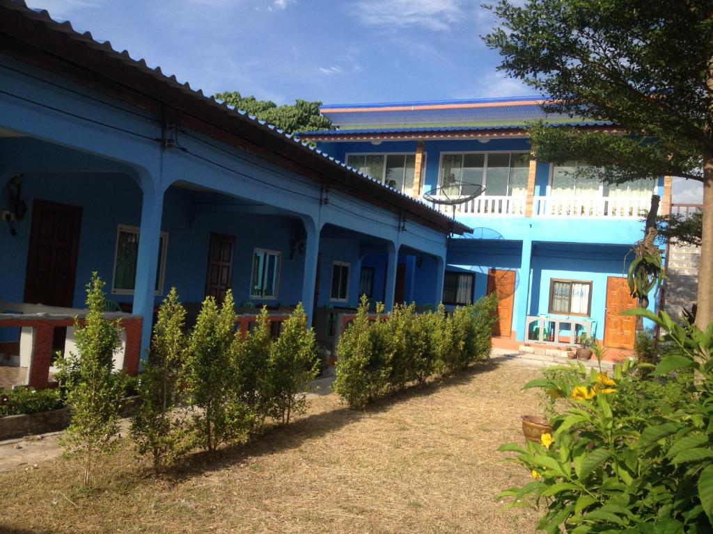 Gallery image of Lanta Blue House in Ko Lanta
