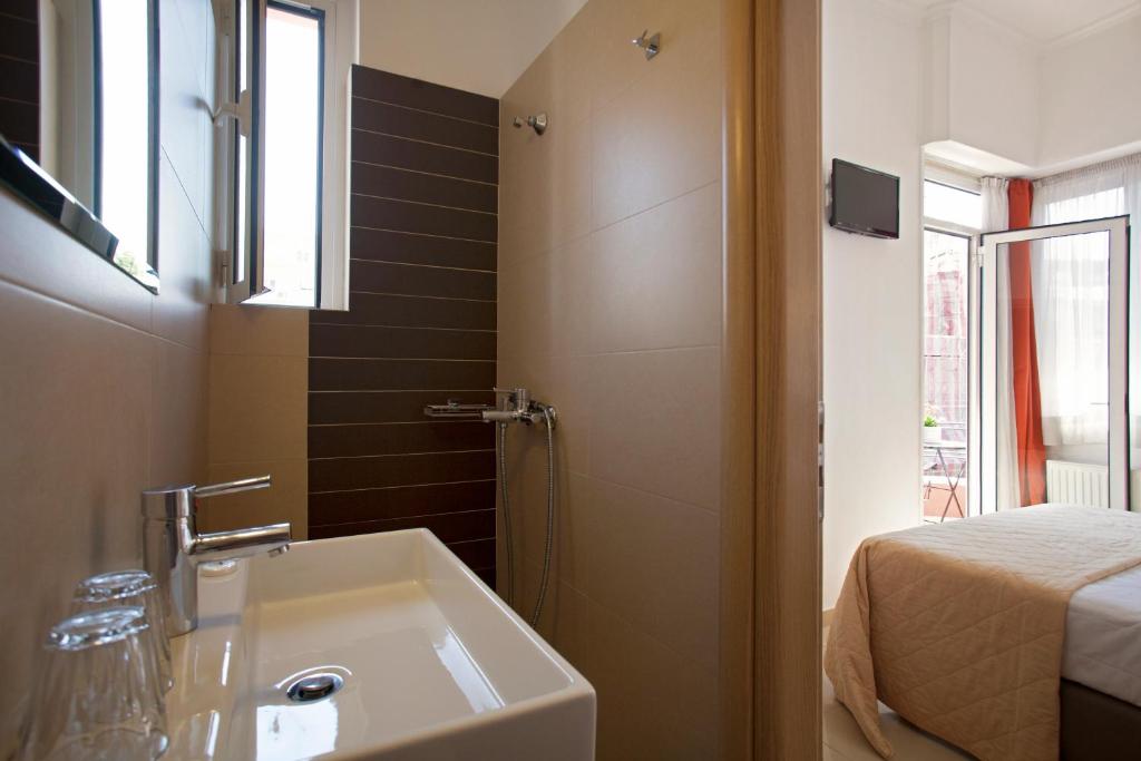 Metropolis Hotel - Resim 37