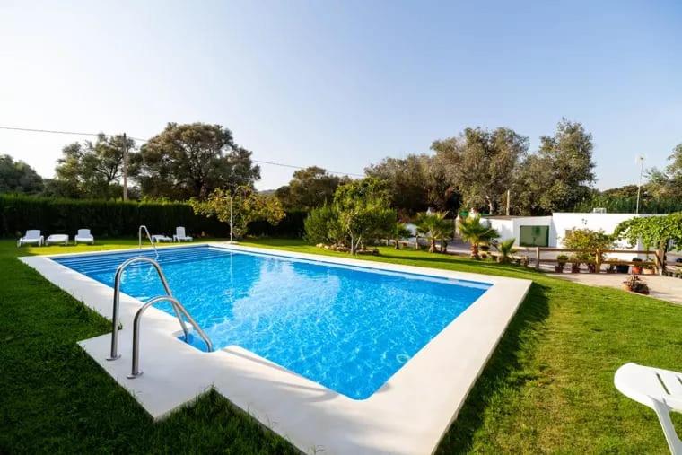 Bazén v ubytování Vejer Life&Nature nebo v jeho okolí