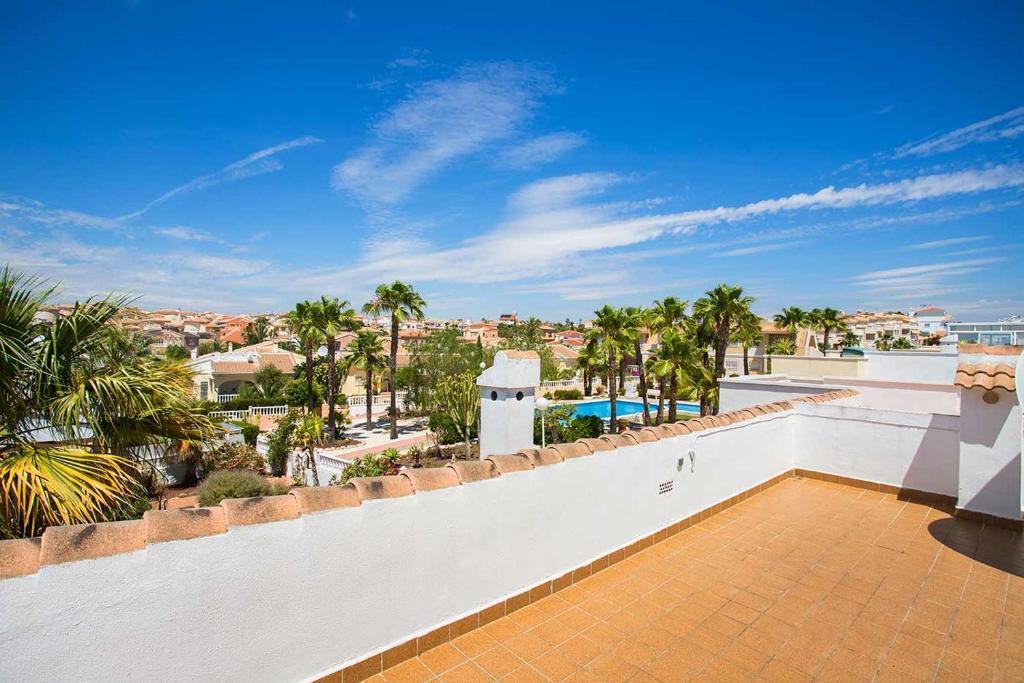 Bazén v ubytování CH Isla Menorca Ciudad Quesada nebo v jeho okolí