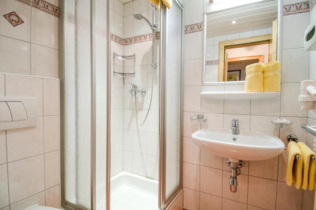 Kúpeľňa v ubytovaní Hotel Garni Subretta