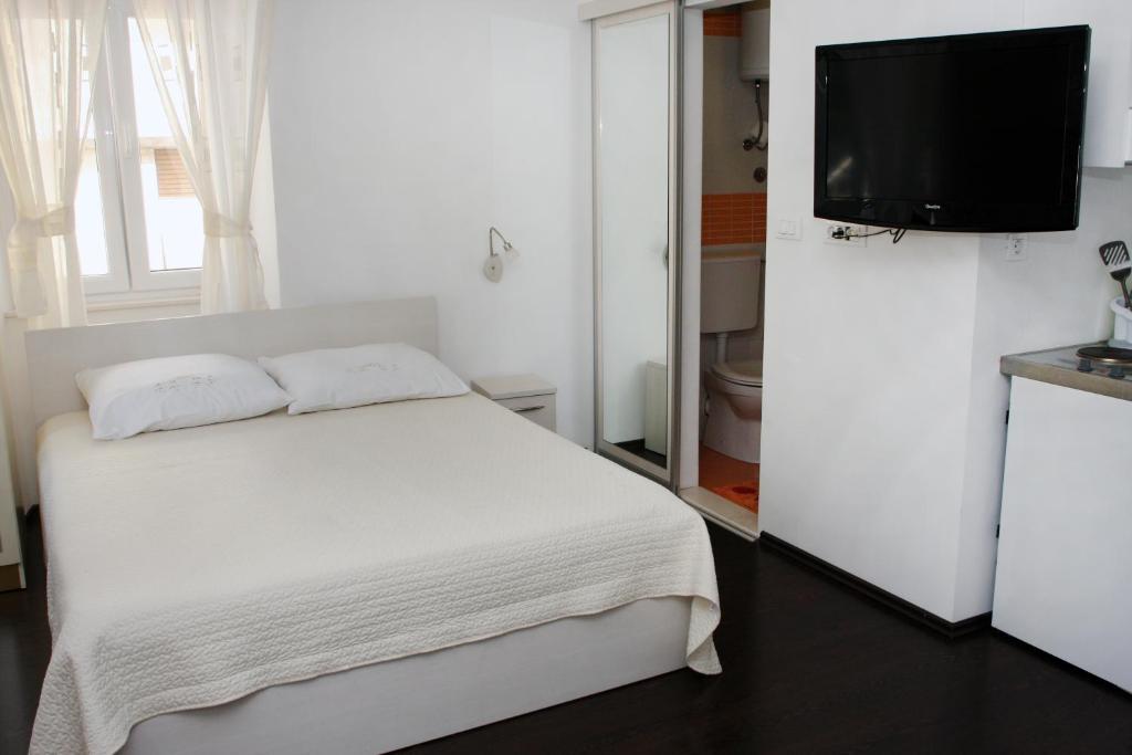 Apartments Centrum Split - 14