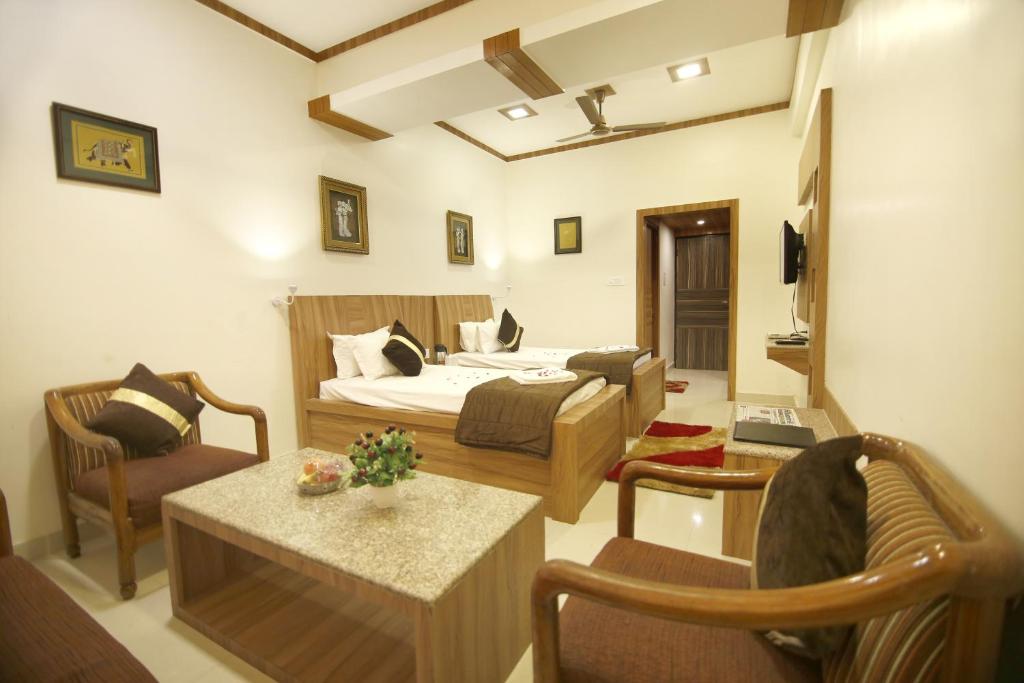 Hotel Sheetal Regency,Near Janambhumi - Superior Double Or Twin Room