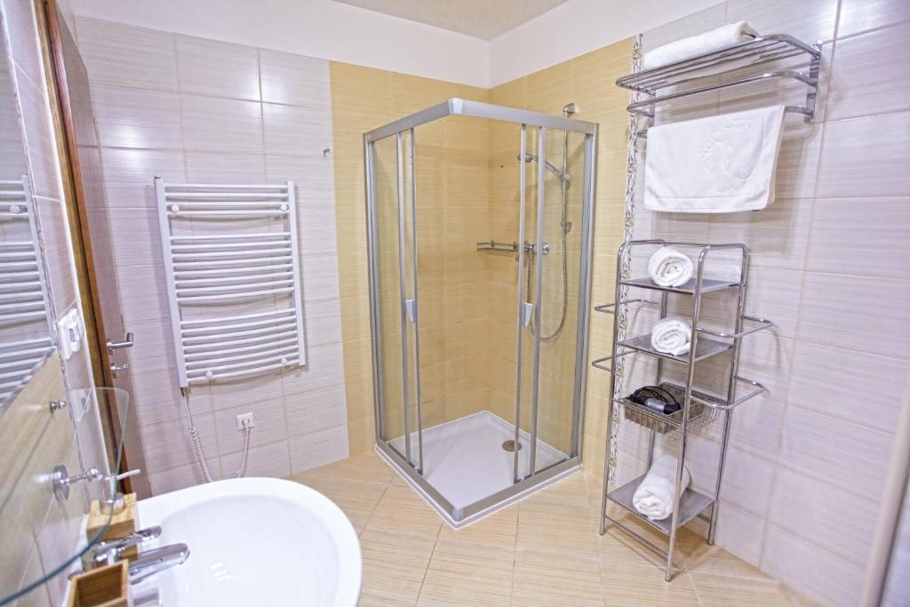 Koupelna v ubytování Apartmán ENZO č 103 Tále Chopok Juh