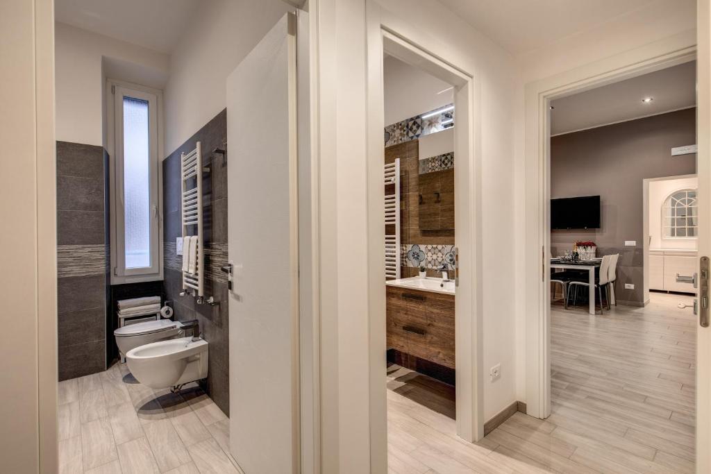 Vatican Royal Apartment - 17