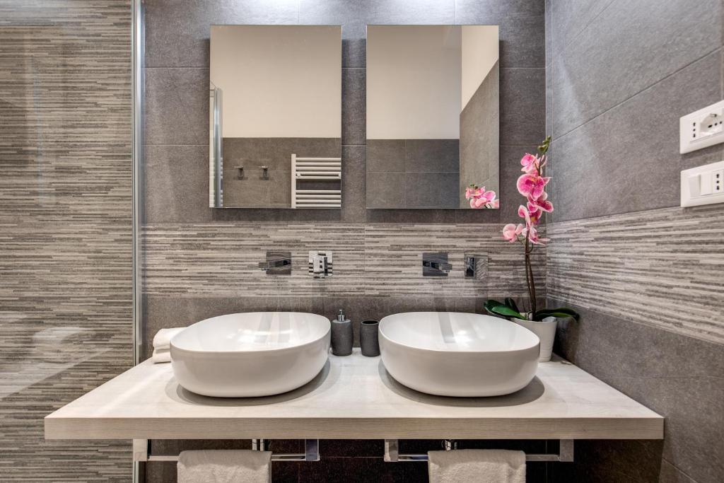 Vatican Royal Apartment - 19