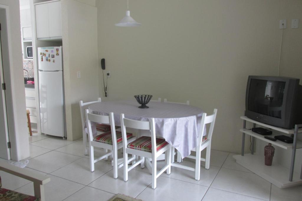  Sobrado Vila Branca