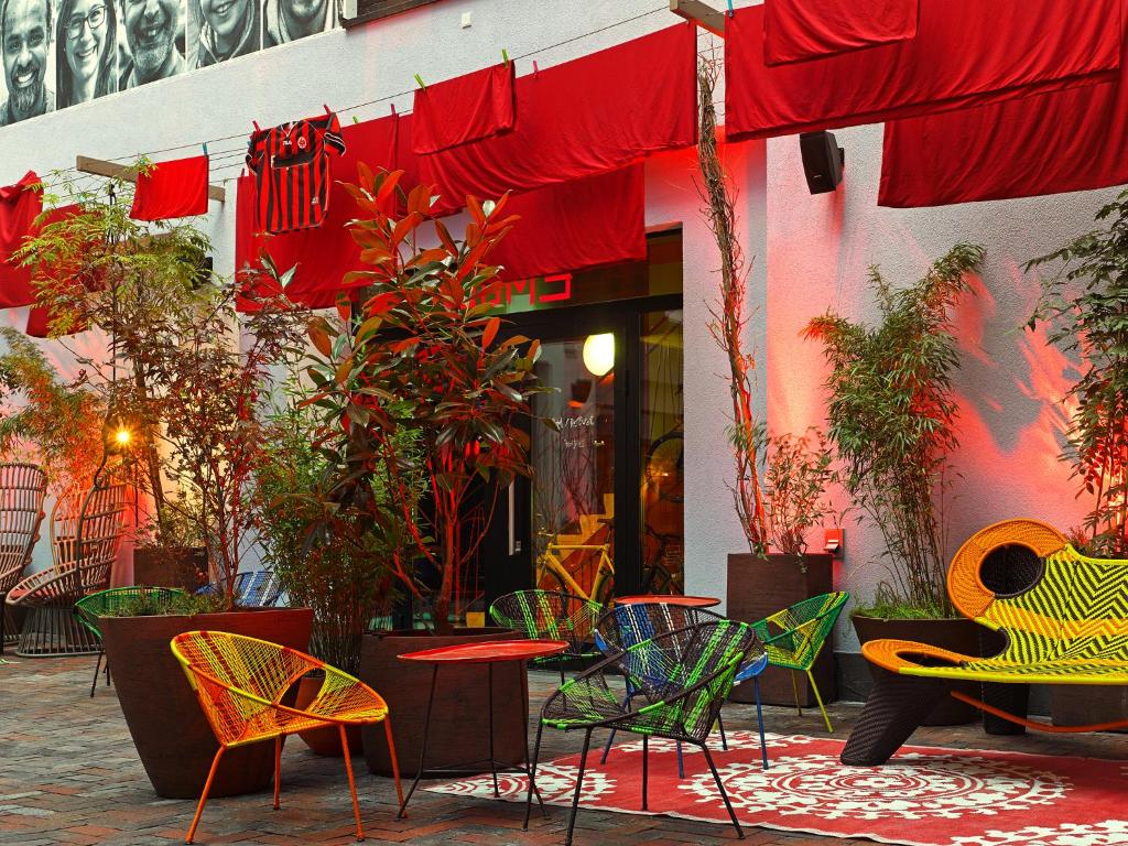 Um jardim em 25hours Hotel The Trip