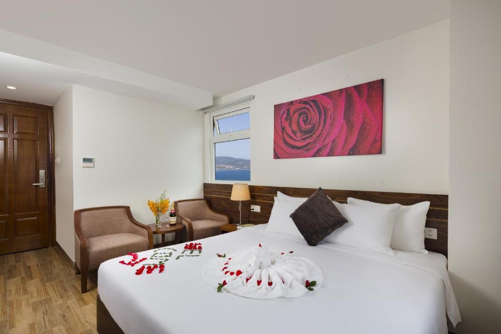 Phòng Deluxe Giường Đôi/2 Giường Đơn Nhìn Ra Thành Phố