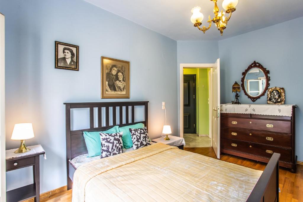 Postel nebo postele na pokoji v ubytování Apartment in Kalamaria