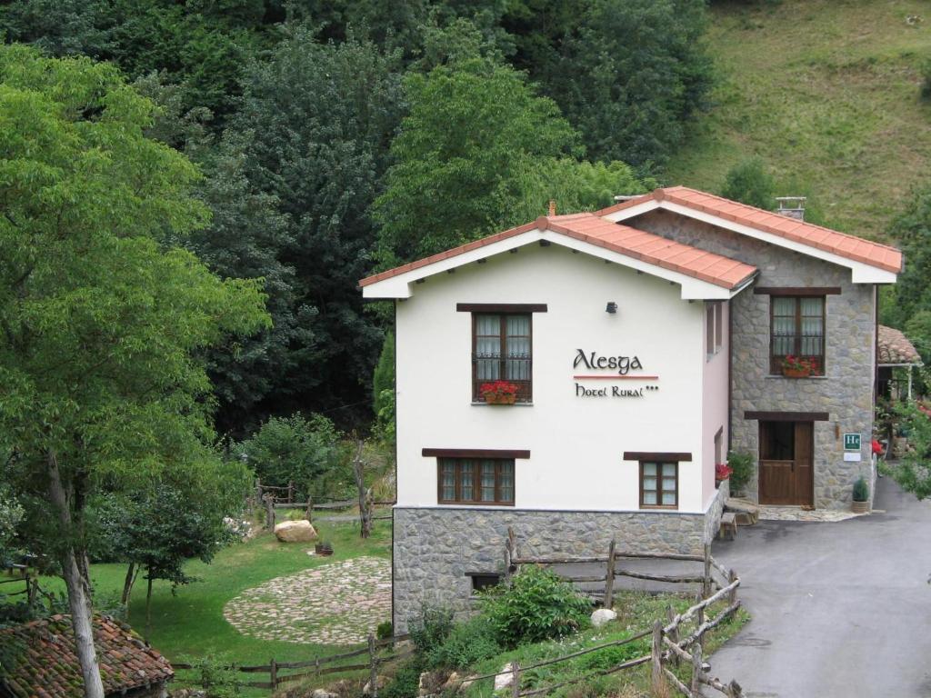 Alesga Hotel Rural - Valles del Oso -Asturias, San Salvador ...