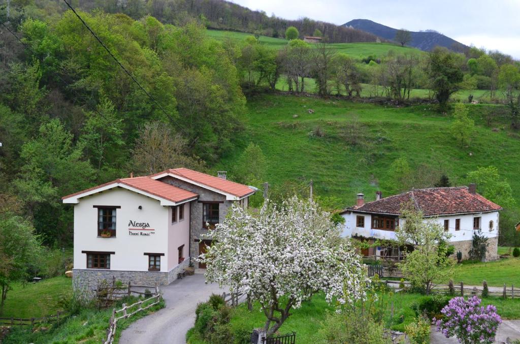 Alesga Hotel Rural - Valles del Oso -Asturias, San Salvador ...