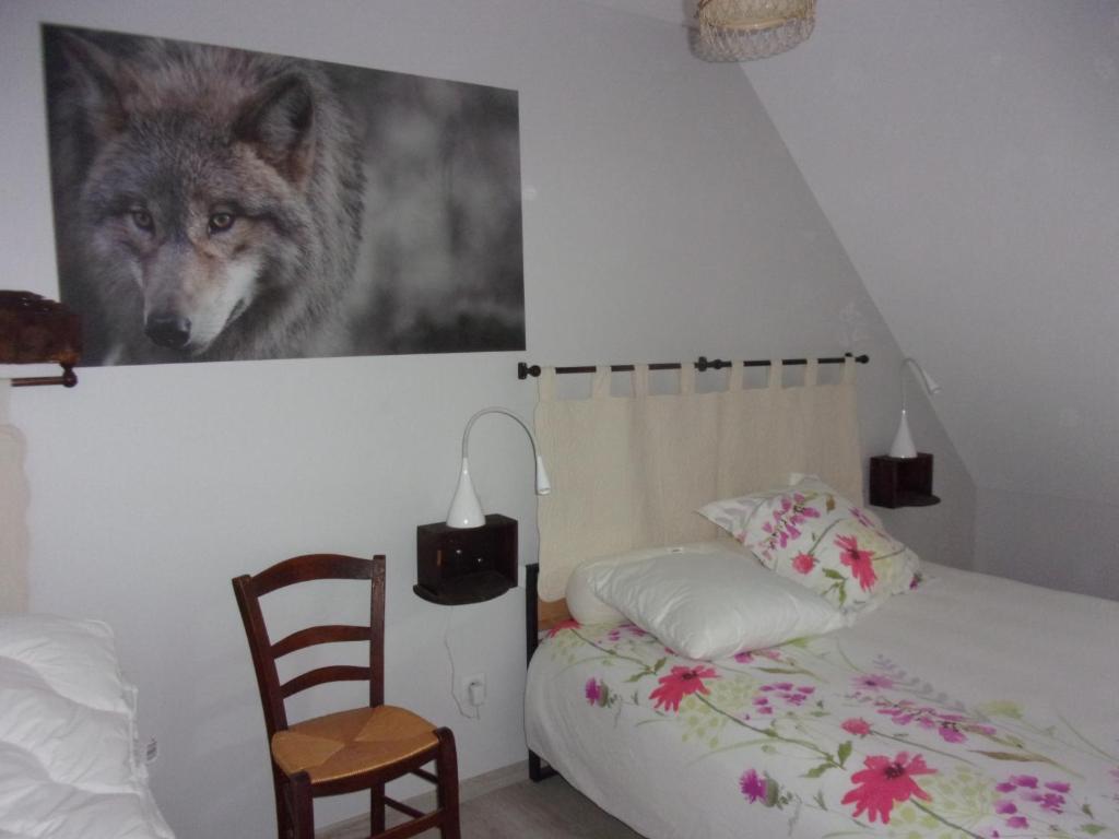 Postel nebo postele na pokoji v ubytování Chambre d'hôtes Le Cascadou