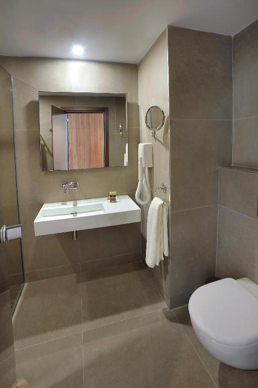 Nelia Beach Hotel & Spa - Quarto Duplo De Luxo Com Vista Para O Interior