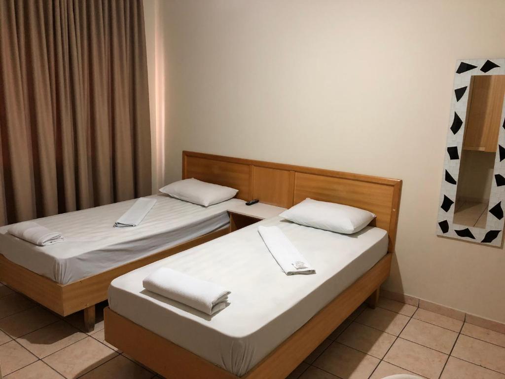  Acalantus Hotel
