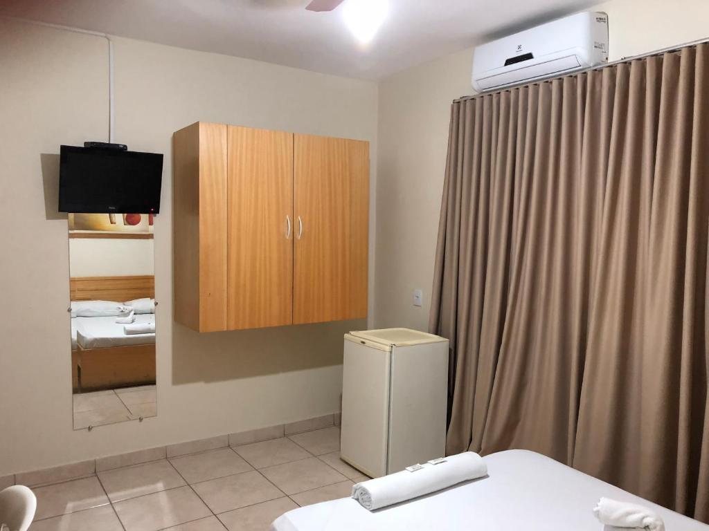  Acalantus Hotel