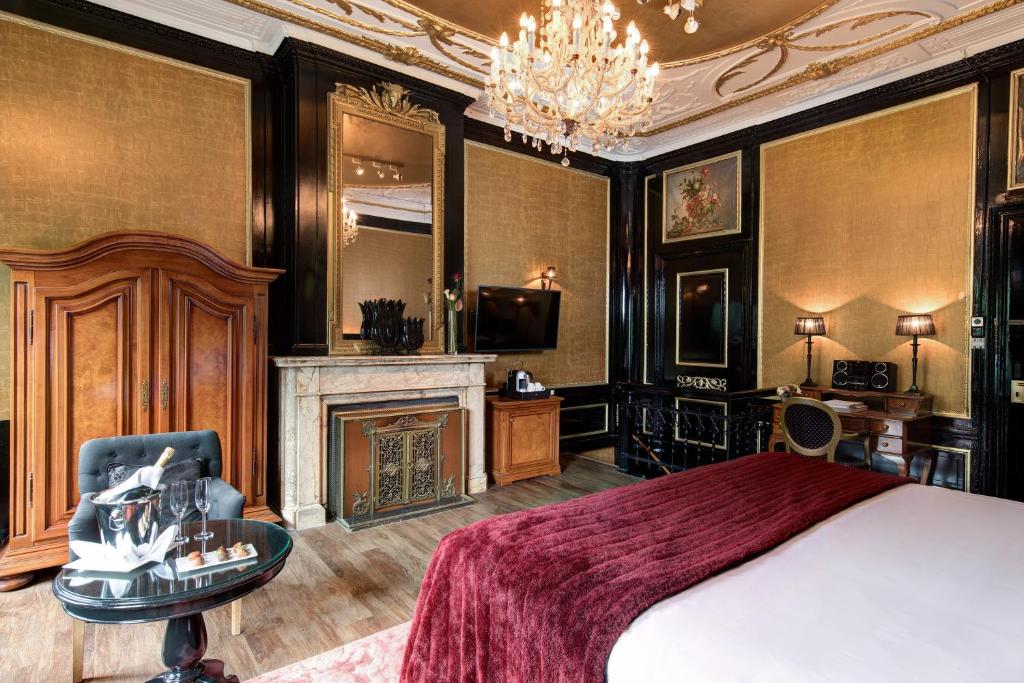 The Pavilions Amsterdam, The Toren